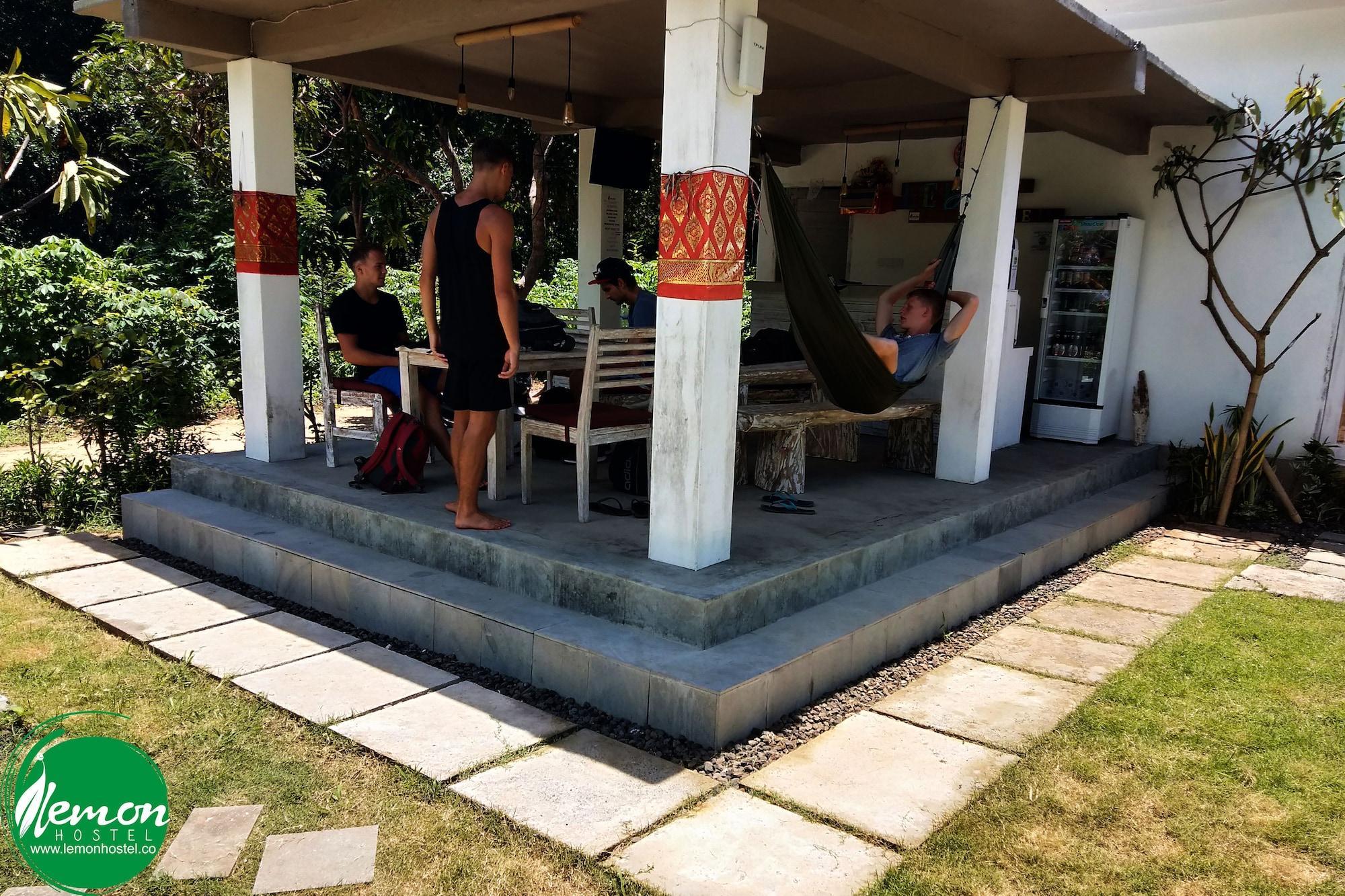 Castaway Island Hostel Lembongan Dış mekan fotoğraf