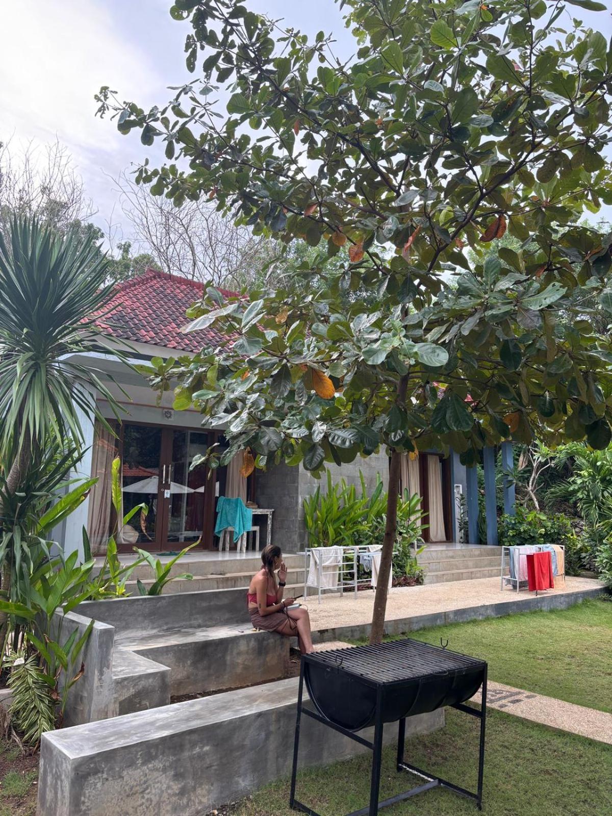 Castaway Island Hostel Nusa Lembongan Dış mekan fotoğraf