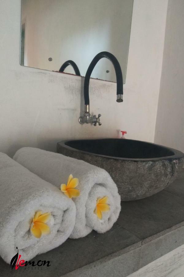 Castaway Island Hostel Lembongan Dış mekan fotoğraf